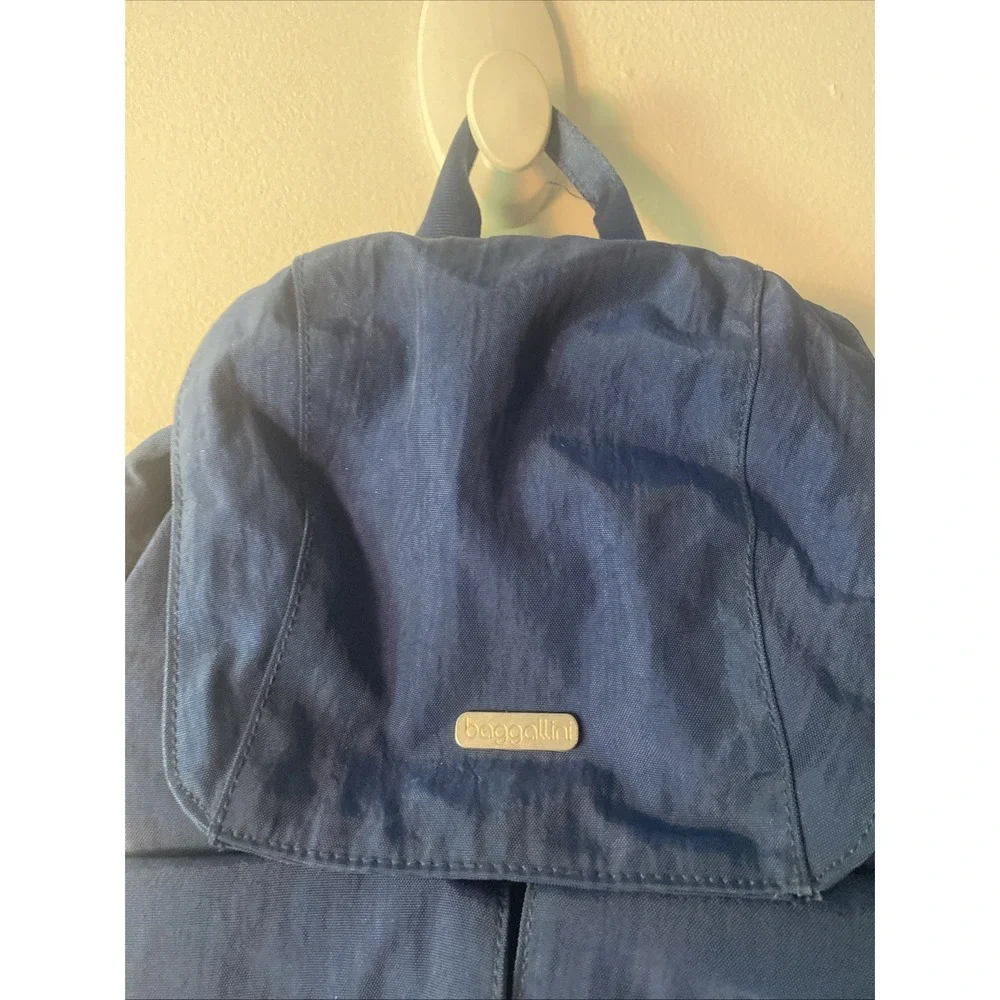 Baggallini Womens Mission Backpack Travel Bag Blue Nylon